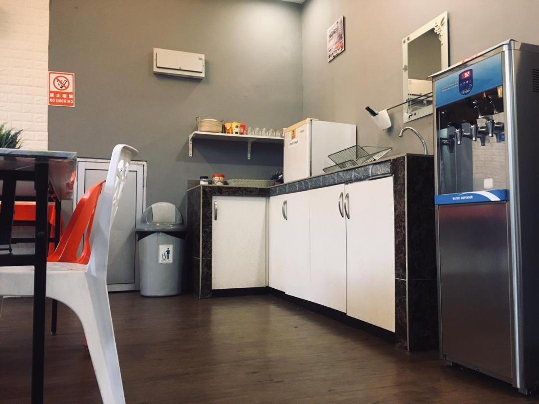 Hotel Zamburger بينتونغ المظهر الخارجي الصورة